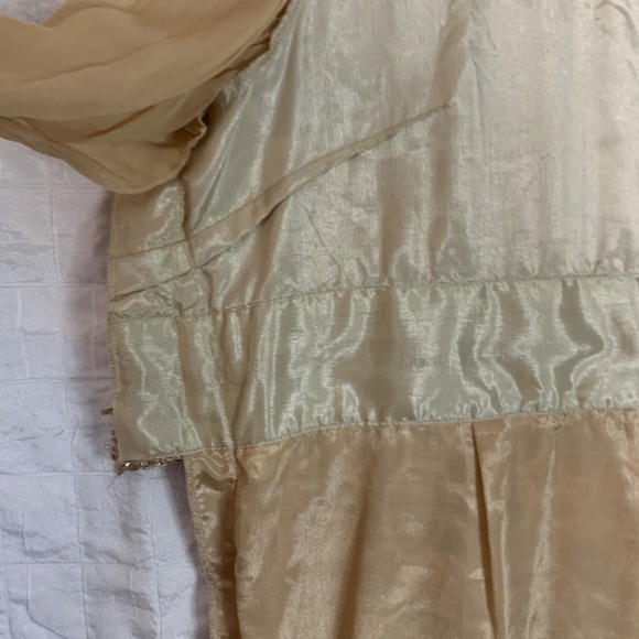 Nazila Couture sz Med Sheer Sleeve Silk Kurta Embroidery & Sheer Overlay NWOT - Picture 11 of 13